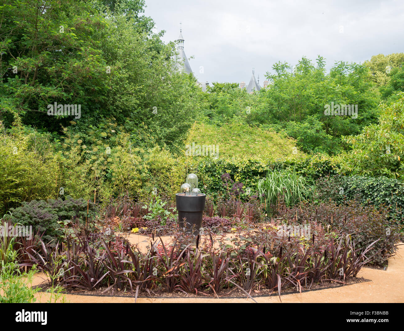 Dark plant garden installation at the International Garden Festival 2015 at Domain of Chaumont-sur-Loire Stock Photo