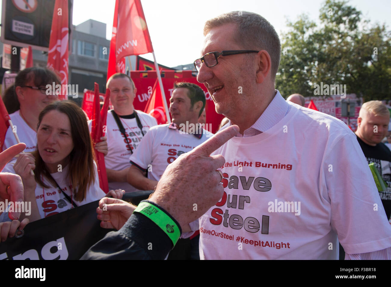 Len McCluskey, Unite the Union's General Secretary joins workers from the Redcar Steel works that are threatened with redundancy Stock Photo