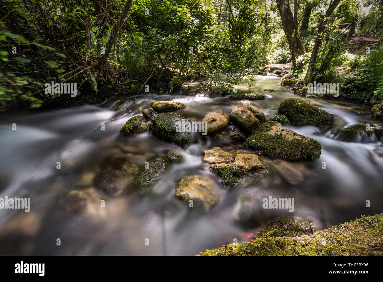 River Majaceite between the towns of El Bosque and Benamahoma on the  province of Cadiz, Spain Stock Photo - Alamy