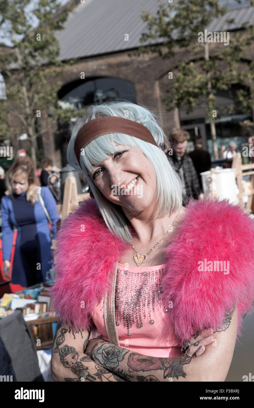 London, England, UK: 4th October 2015 Classic car boot sale, Lewis Cubitt Square, Kings Cross, London, England,UK, Credit:  Keith Erskine/Alamy Live News Stock Photo