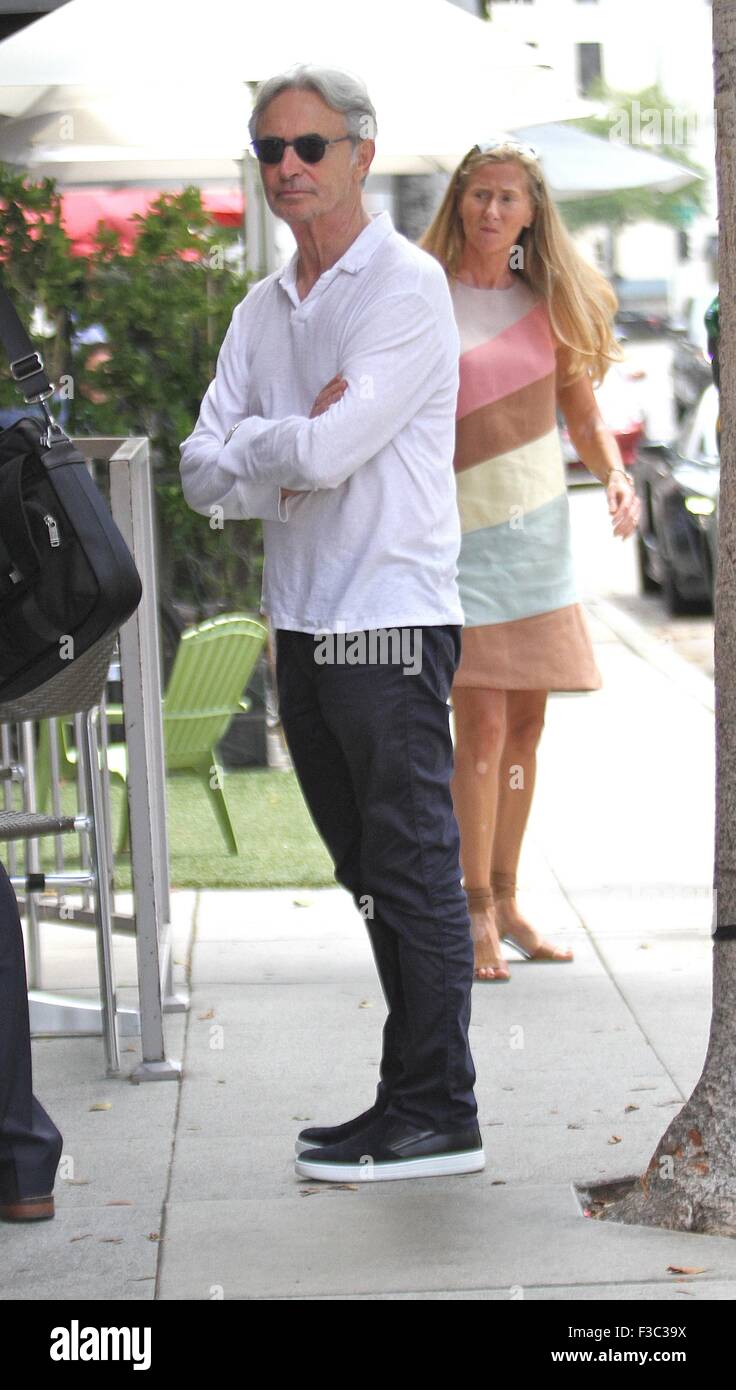 David Steinberg goes shopping in Beverly Hills Featuring: David