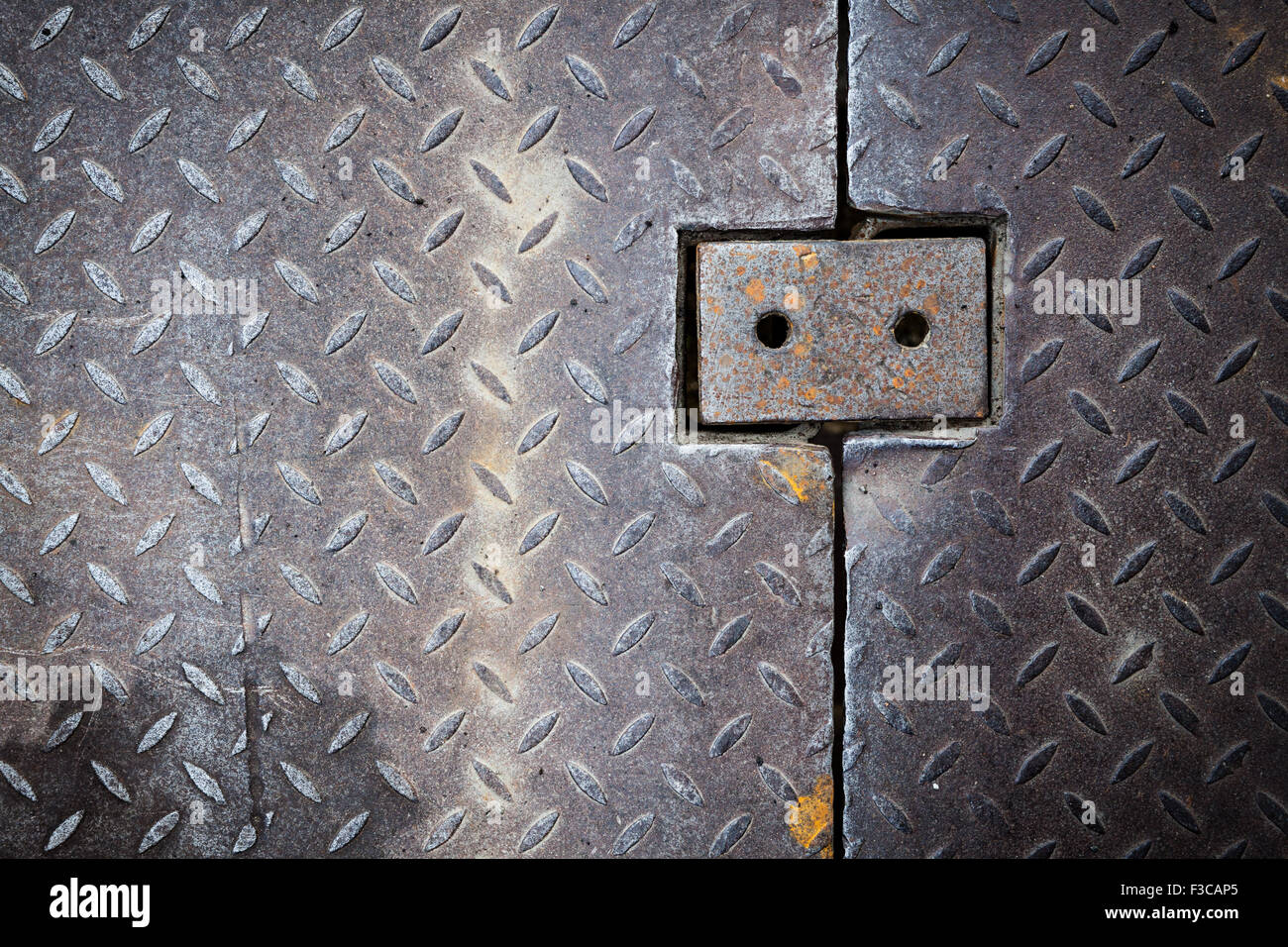 Dirty metal diamond grip pattern Stock Photo - Alamy