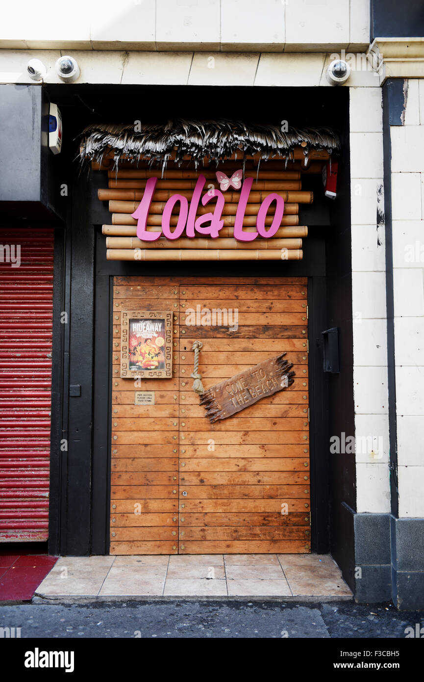 Brighton East Sussex UK - Lola Lo night club in East Street Stock Photo -  Alamy