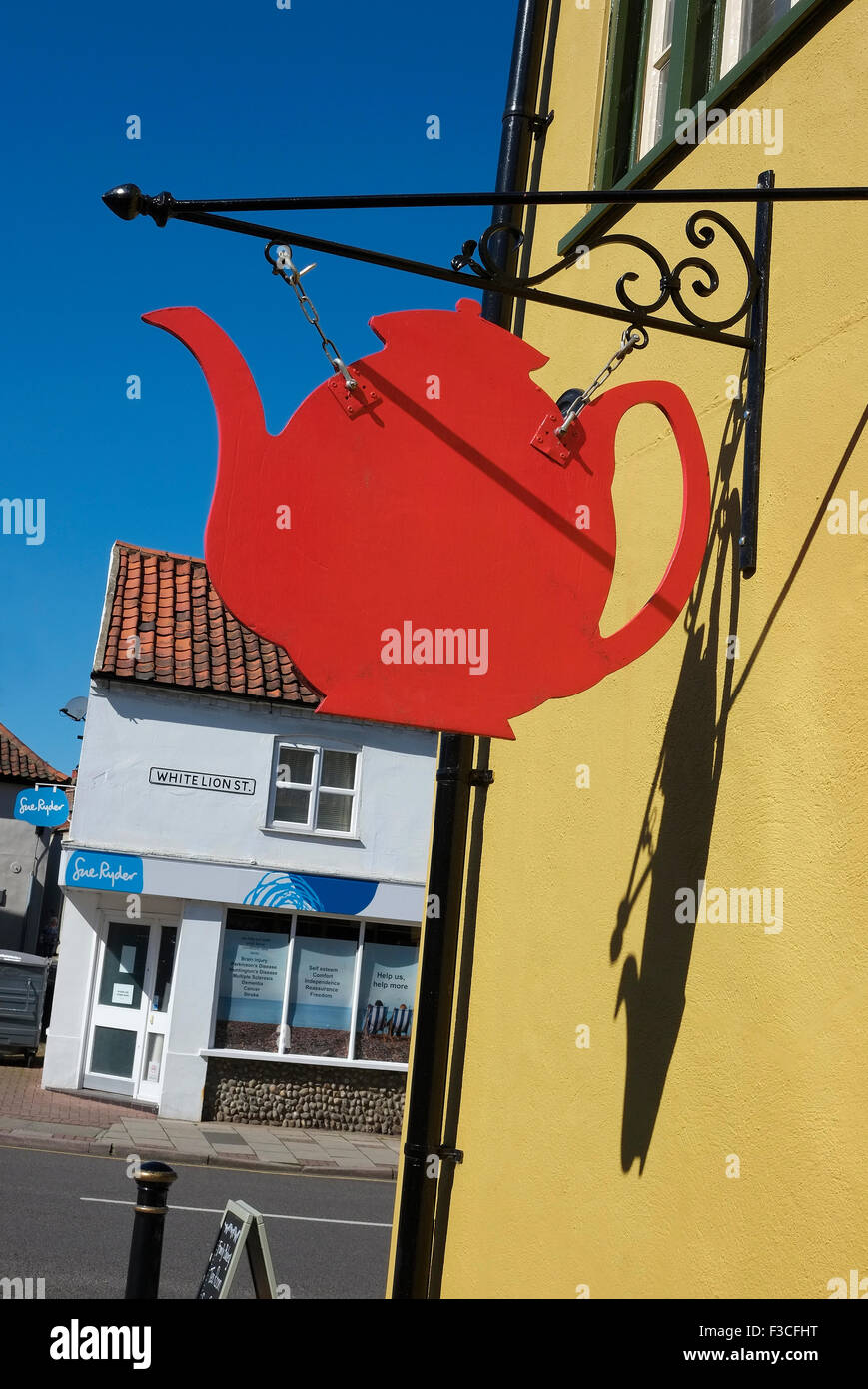 Teapot sign hires stock photography and images Alamy