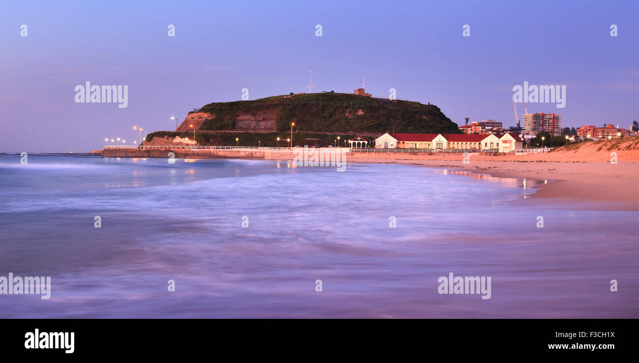 Newcastle australia baths hi-res stock photography and images - Alamy