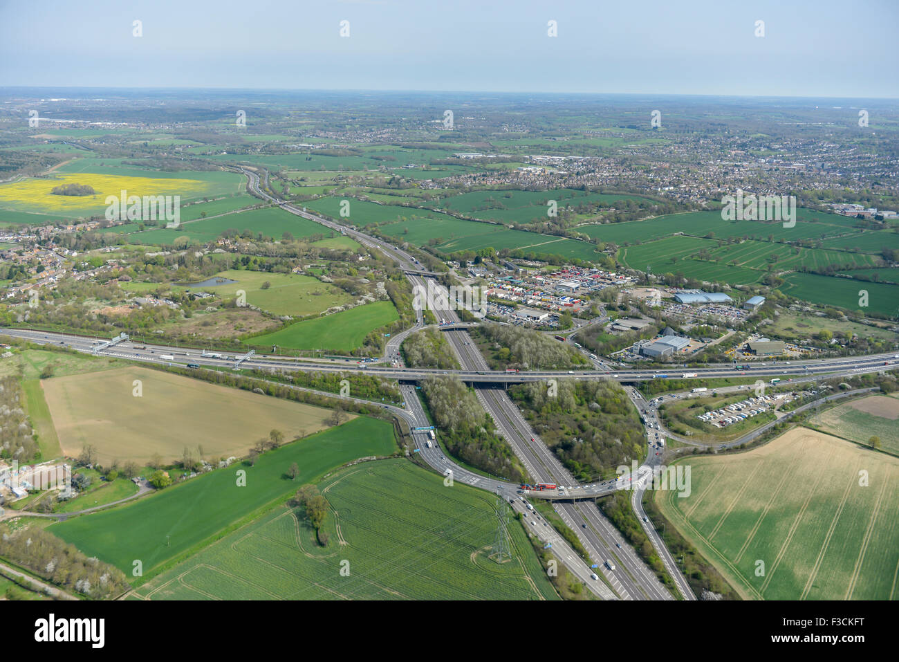 Aerial photograph of A1(M)-M25 junction, South Mimms, Hertfordshire Stock Photo