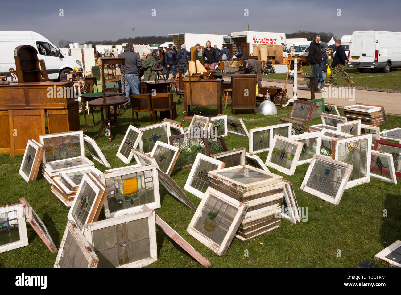 UK, England, Lincolnshire, Lincoln, Antiques Fair, 1930s art deco