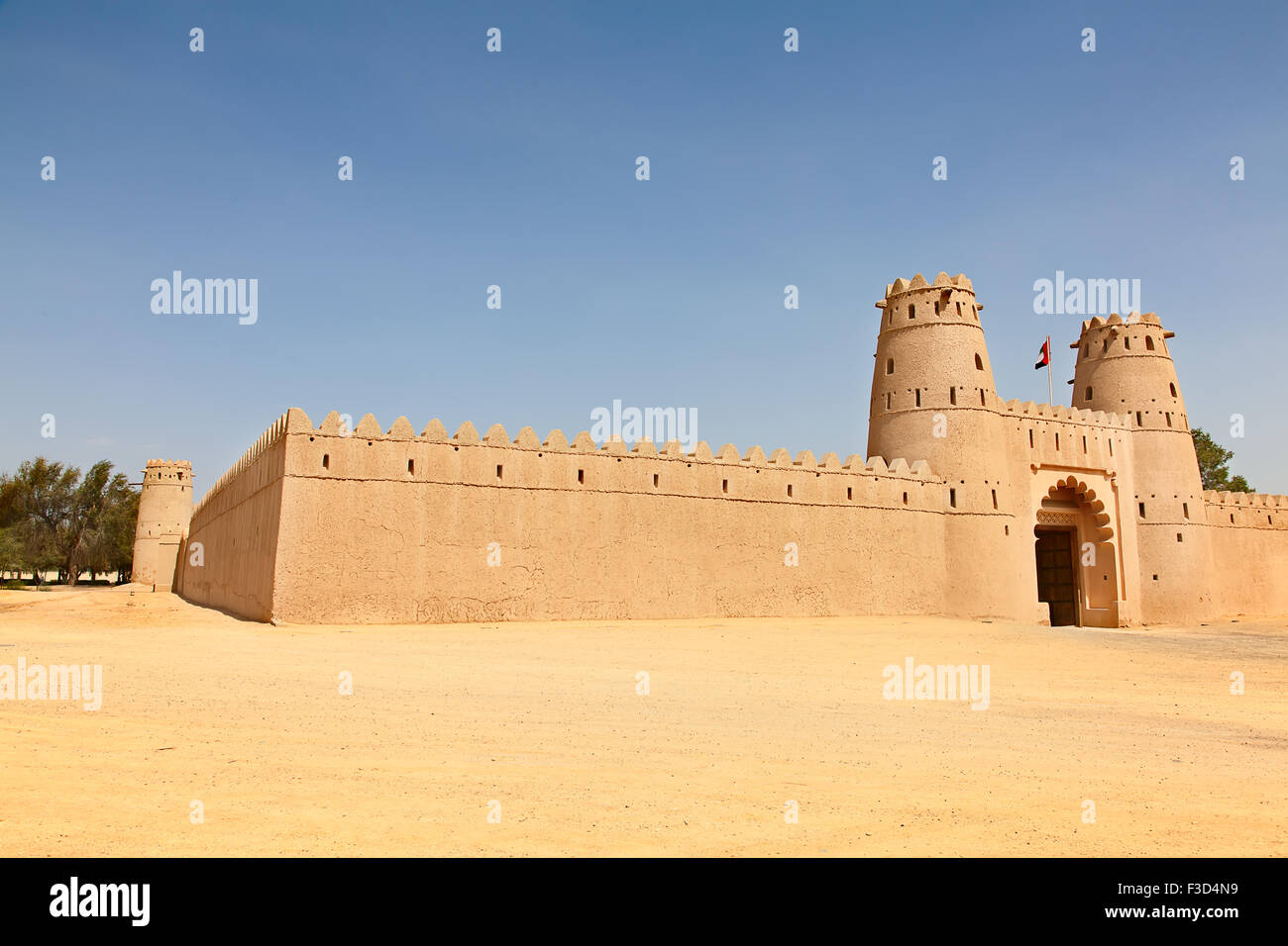 Famous Jahili fort in Al Ain oasis, United Arab Emirates Stock Photo ...
