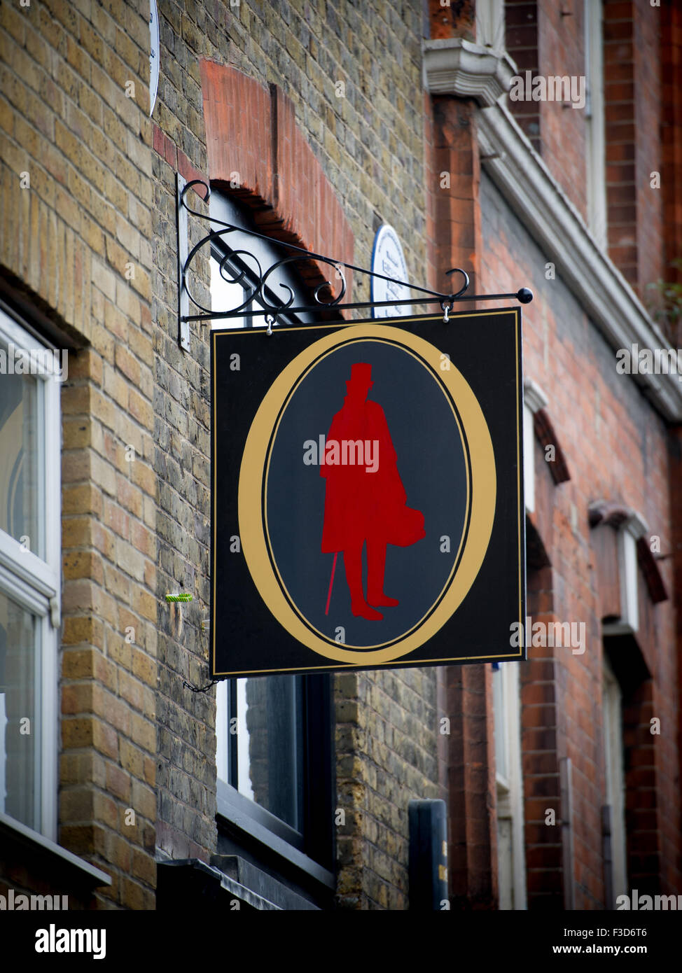 Cable Street Sign Residents and locals from Cable Street in London's East End protesting ...