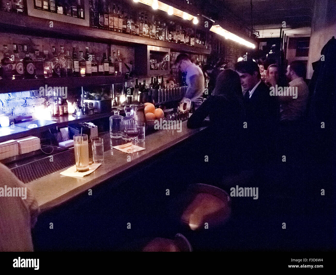 Attaboy speak-easy bar in NYC: Interior Stock Photo