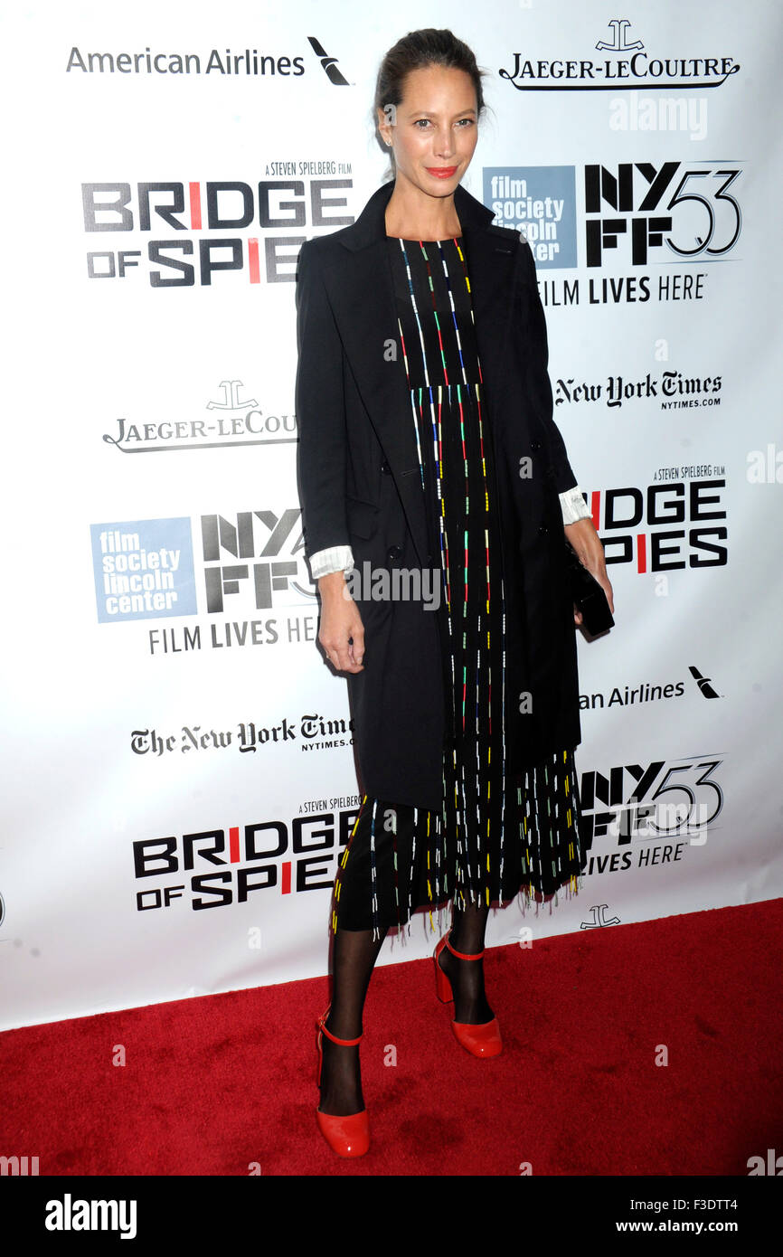 Christy Turlington Burns at the premiere of 'Bridge of Spies' at 53rd New York Film Festival. New York, 04.10.2015/picture alliance Stock Photo