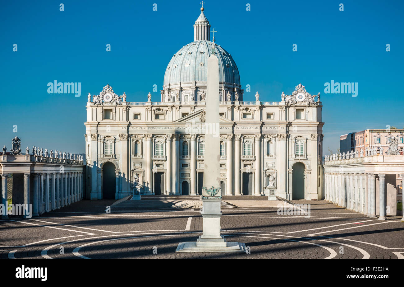 Vatican Size Rome Size of vatican city hi-res stock photography and images - Alamy