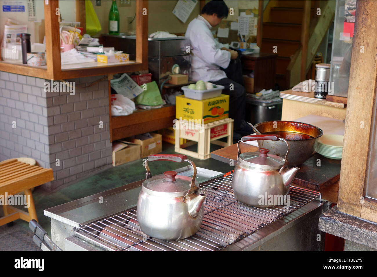 Kettles in japan hires stock photography and images Alamy