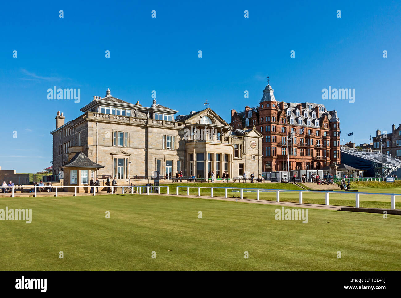 The Old Course and clubhouse at St. Andrews Fife Scotland Stock Photo
