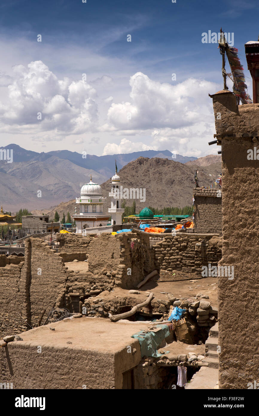 India, Jammu & Kashmir, Ladakh, Leh, elevated view of Old Town houses and Jamia Masjid Stock Photo