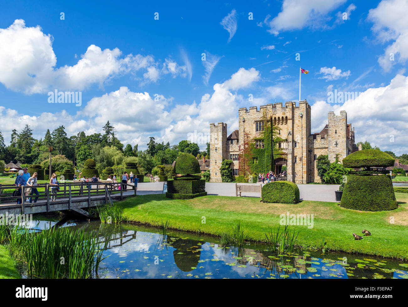 Hever Castle, family home of Anne Boleyn, Hever, Kent, England, UK Stock Photo