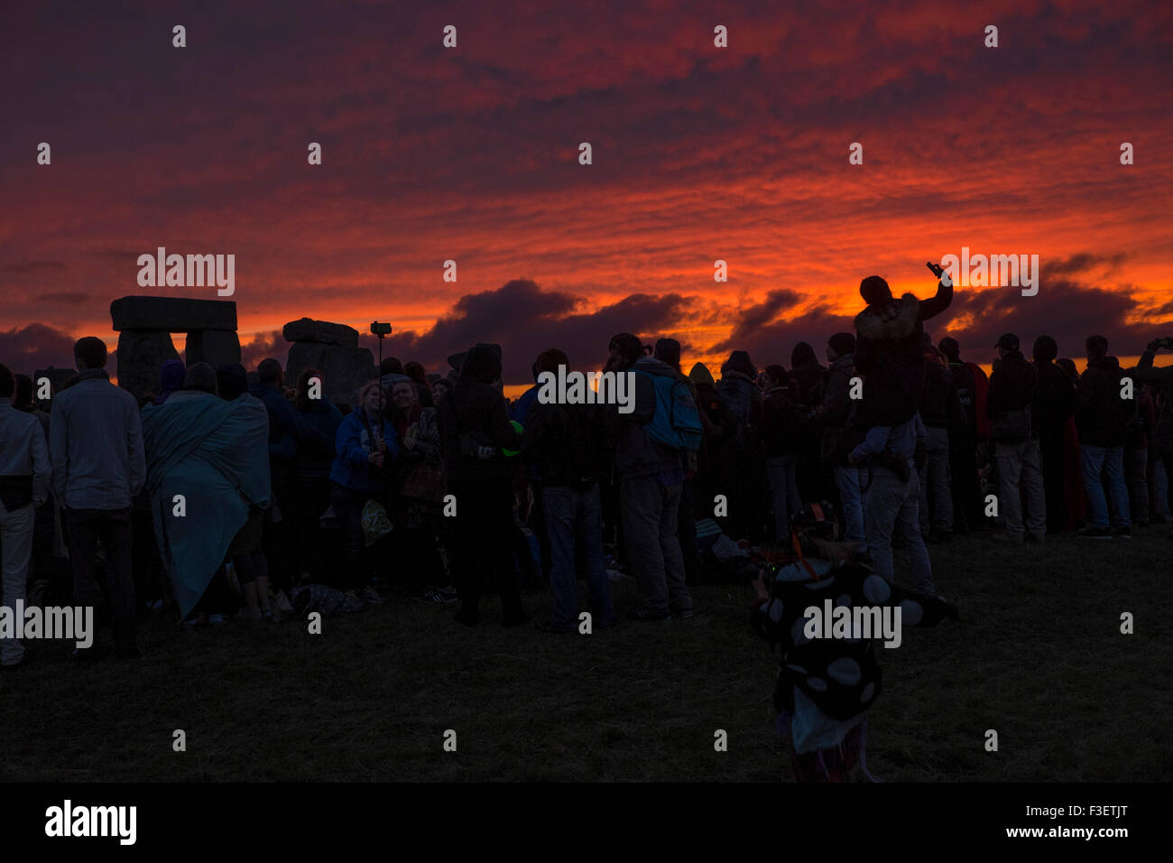 Summer Solstice celebrations, Stonehenge. UNESCO World Heritage site, Wiltshire, UK Stock Photo