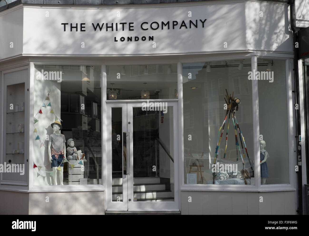 White company brighton hires stock photography and images Alamy