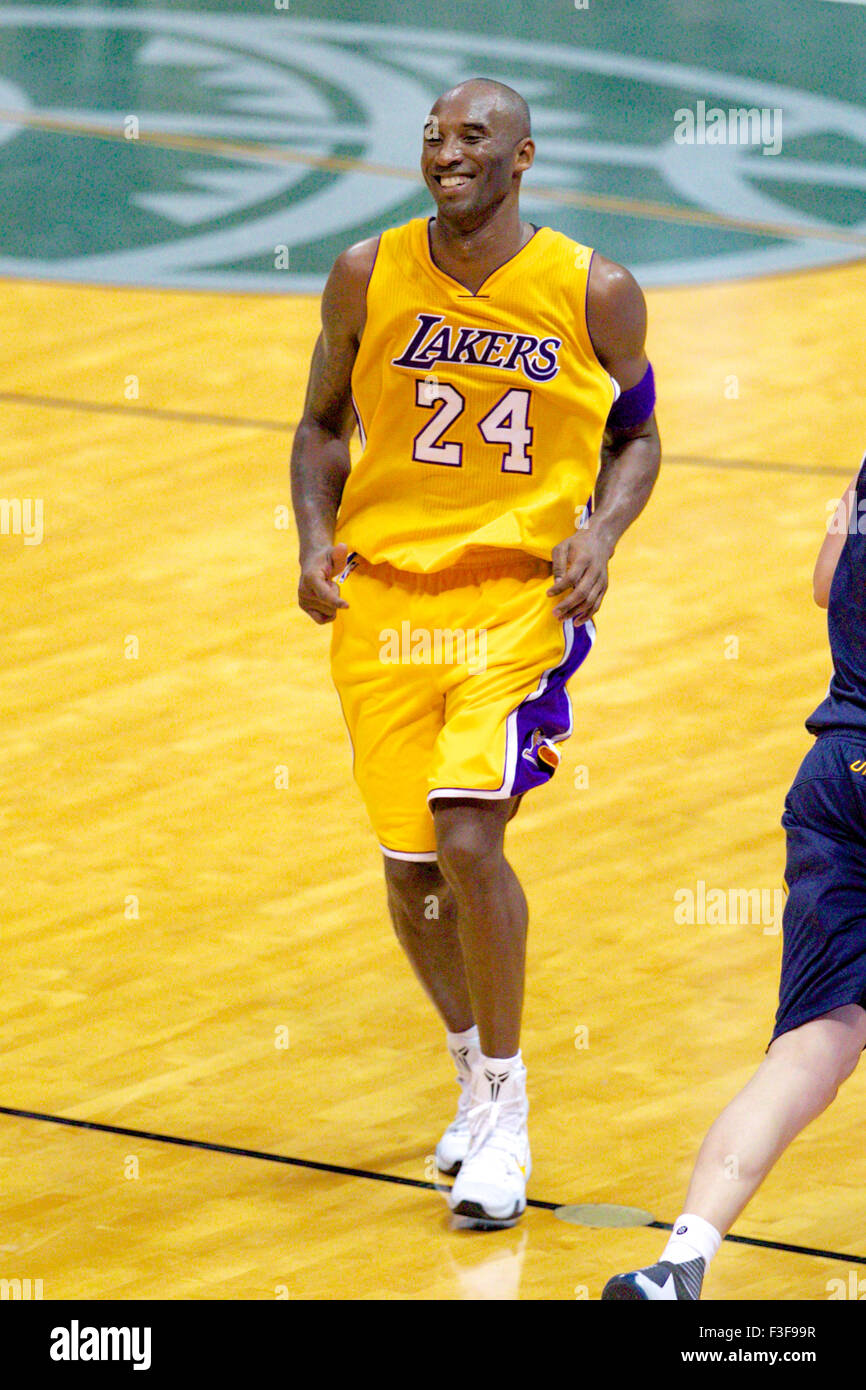 Kobe Bryant competing for the Los Angeles Lakers during his rookie season  in a game against the Denver Nuggets in 1997 Stock Photo - Alamy