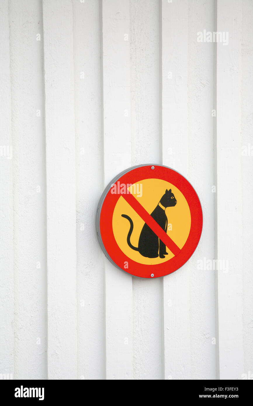 Sign of pets cats not allowed displayed Stock Photo