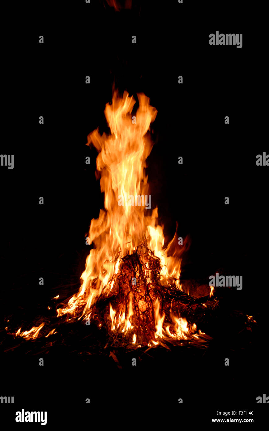 Bonfire, fire flames, night light, fire background Stock Photo Alamy