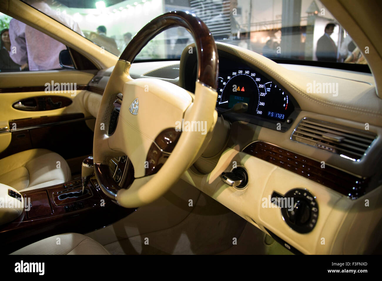 Mercedes maybach hires stock photography and images Alamy