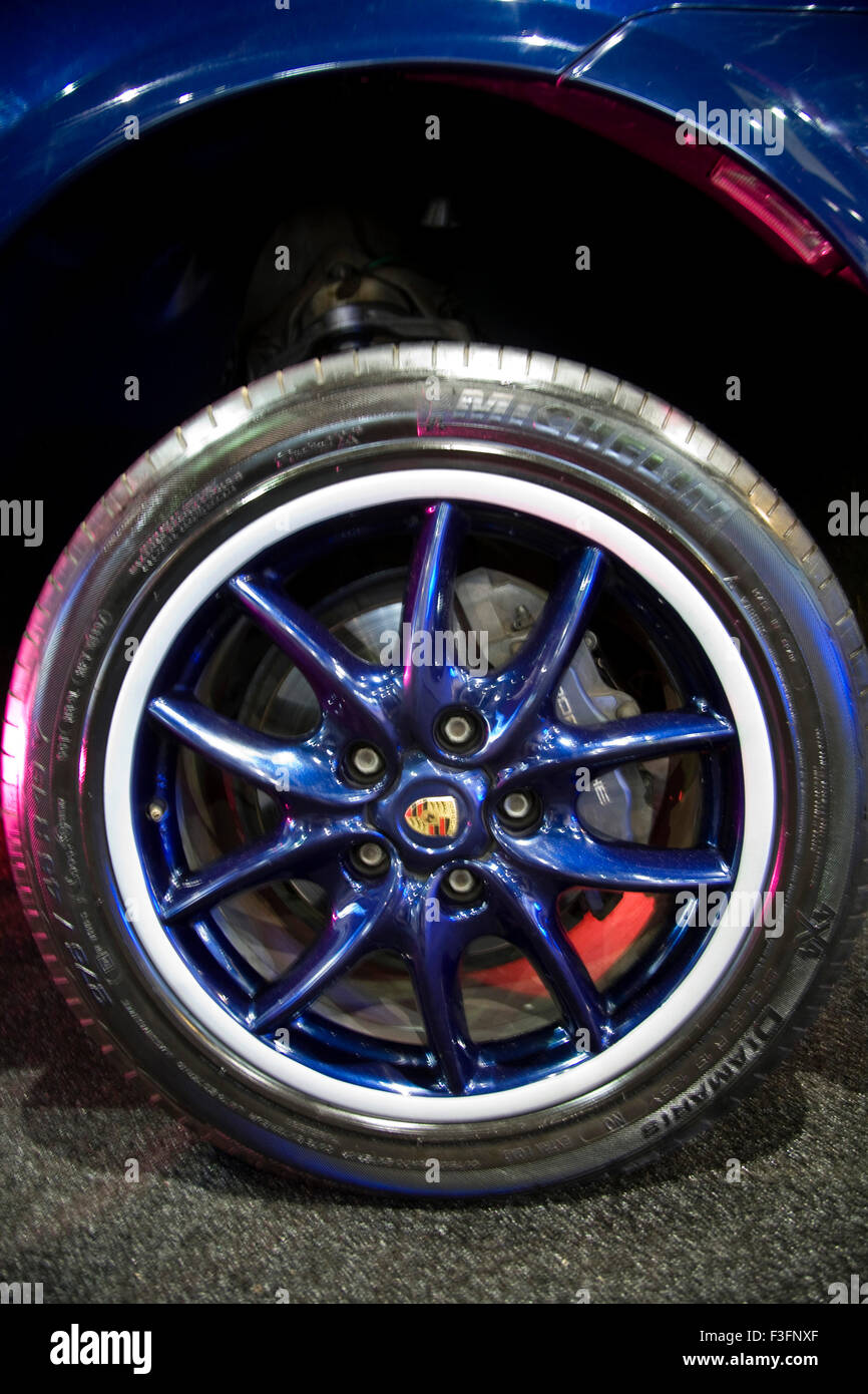 Porsche wheels hires stock photography and images Alamy