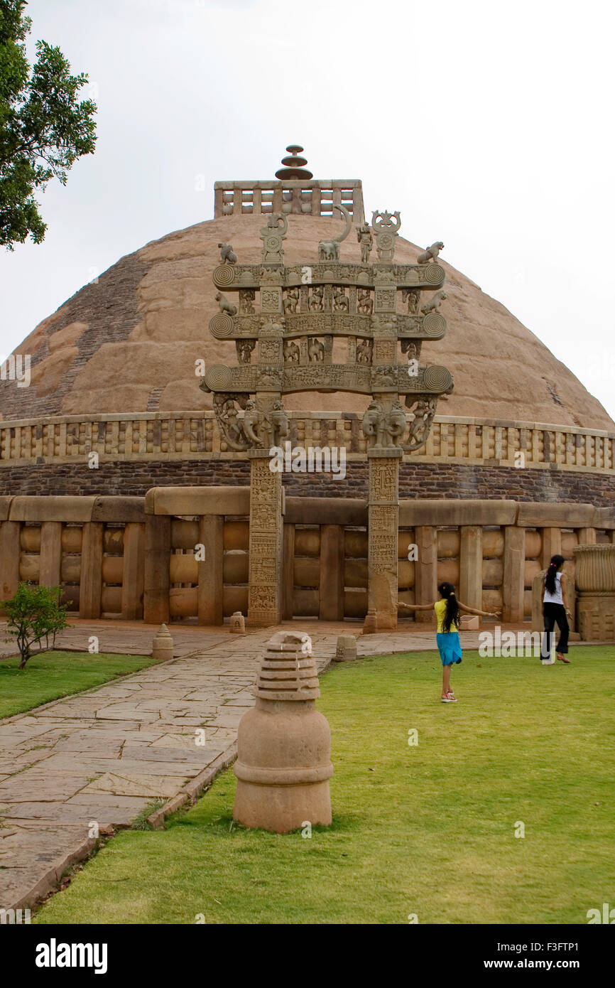 Buddhist monuments Buddha stupa at Sanchi ; Madhya Pradesh ; India
