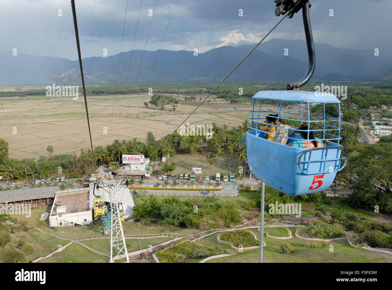 Rope car palani tamil nadu hires stock photography and images Alamy