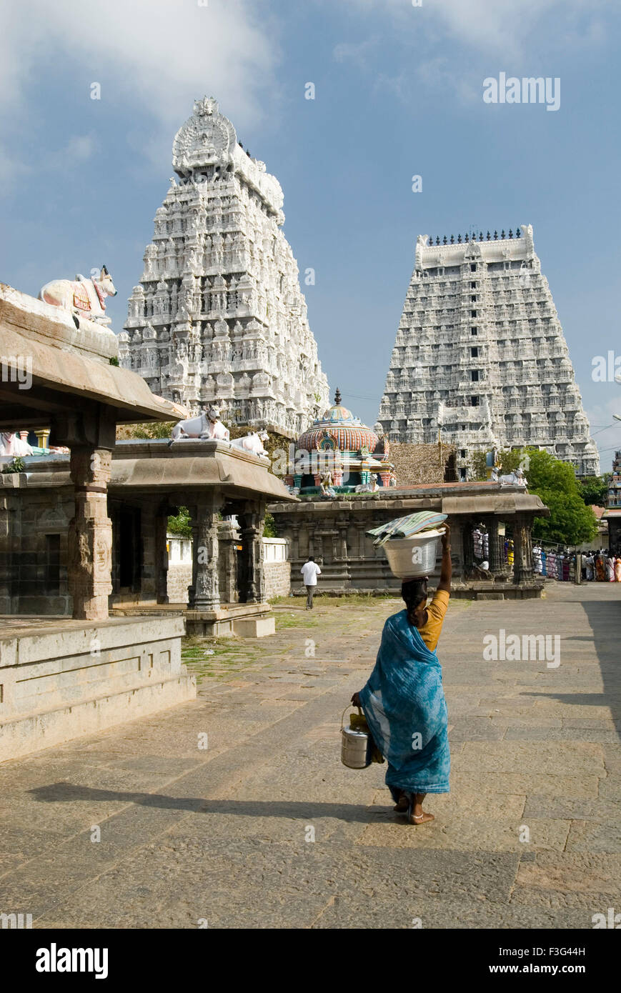 Tiruvannamalai Temple ; Hindu temple ; Tiruvennanallur ...