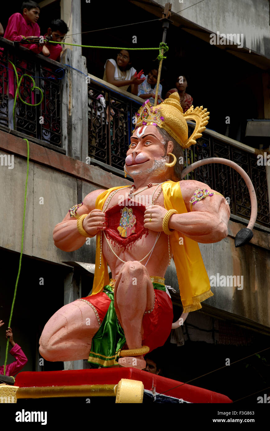 Lord Hanuman idol showing Lord Ram Sita in his Heart at Lalbaug ...