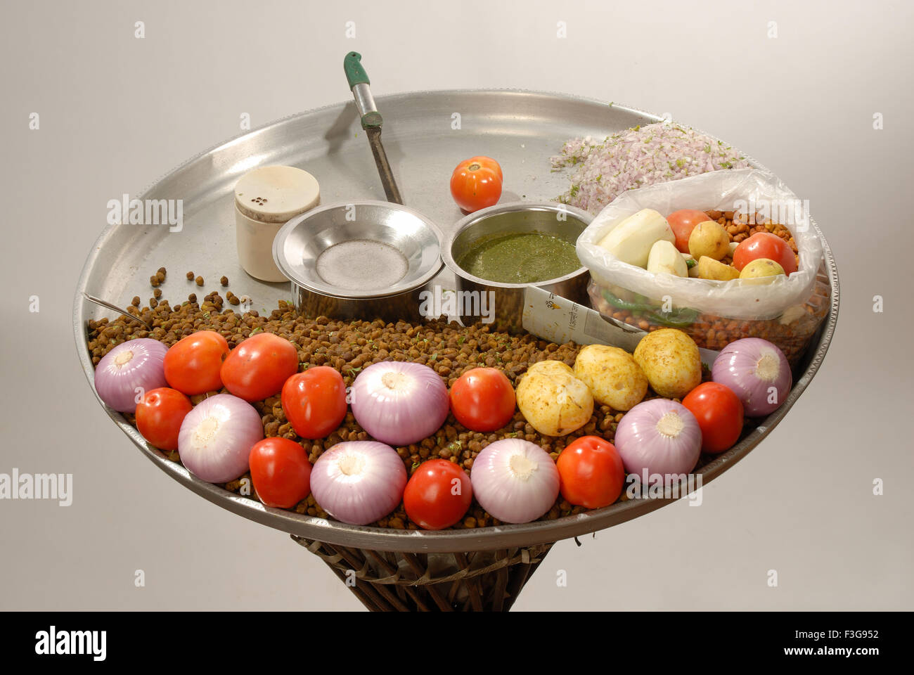 Indian snack, chana, onion, tomato, chana masala, India, Asia Stock Photo