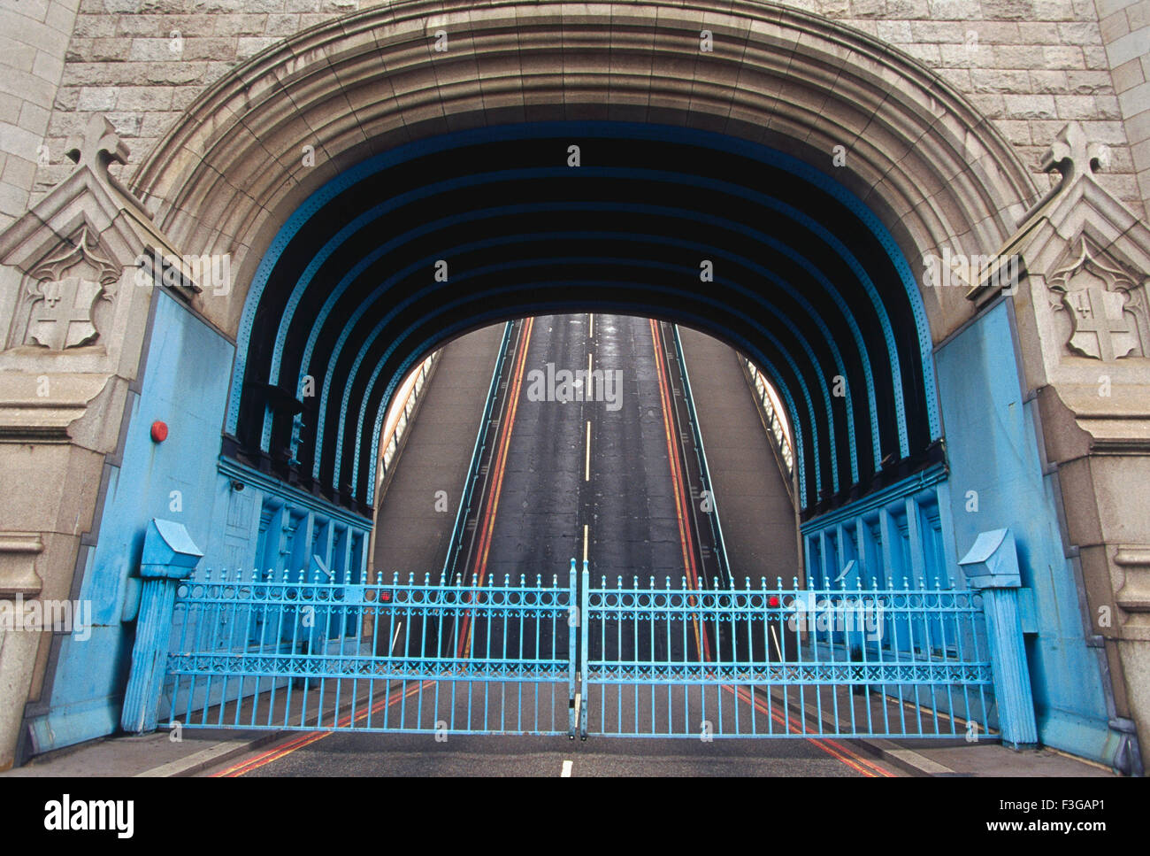 Tower bridge gate for security ; London ; U.K. United Kingdom England Stock  Photo - Alamy