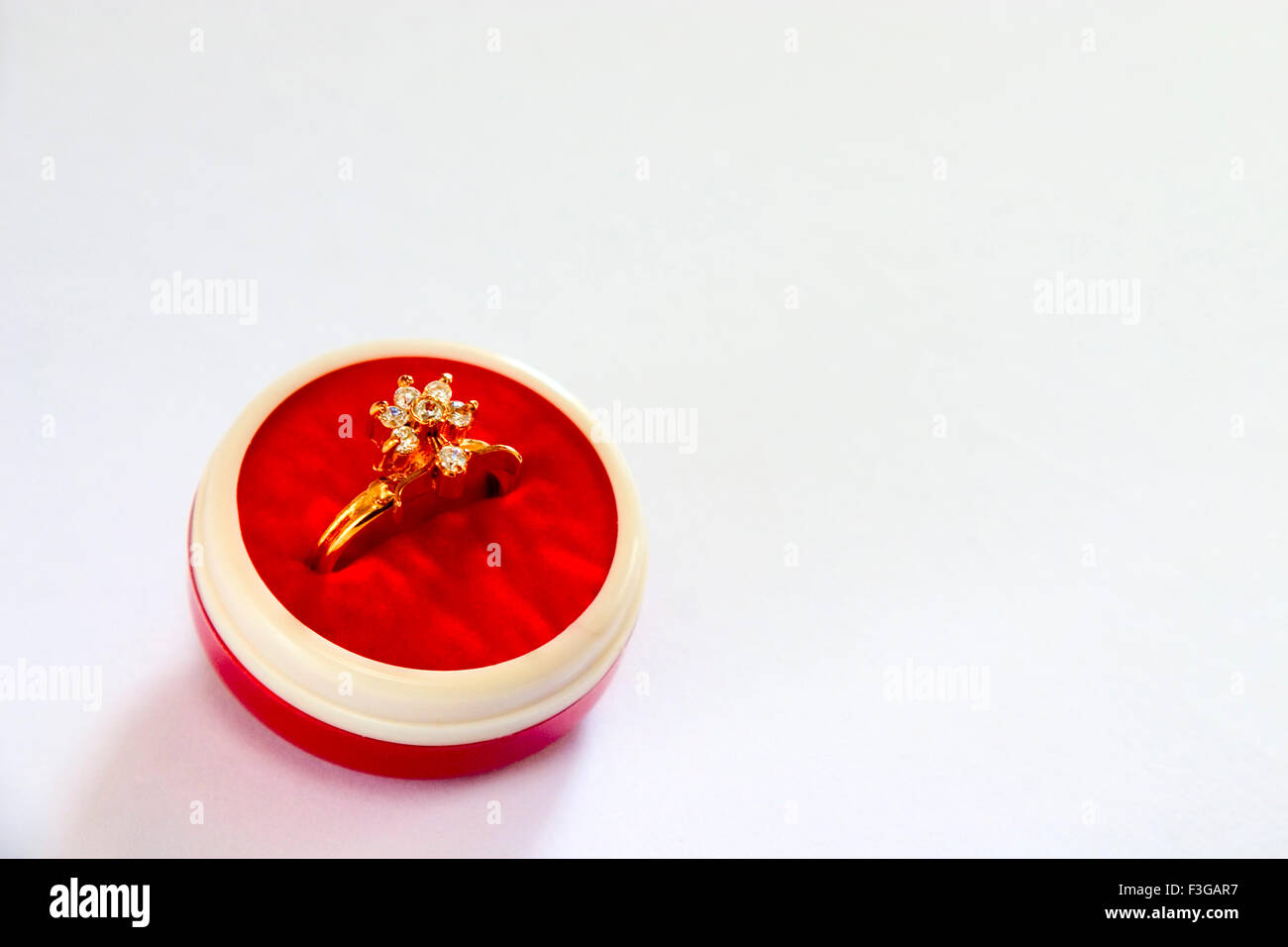 Gold ornaments hires stock photography and images Alamy