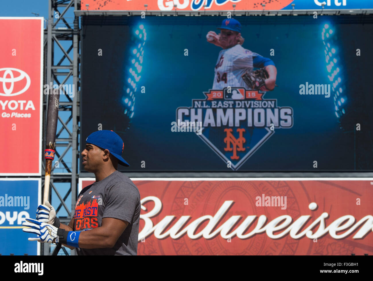 New York Ny Usa 6th Oct 2015 New York Mets Center Fielder