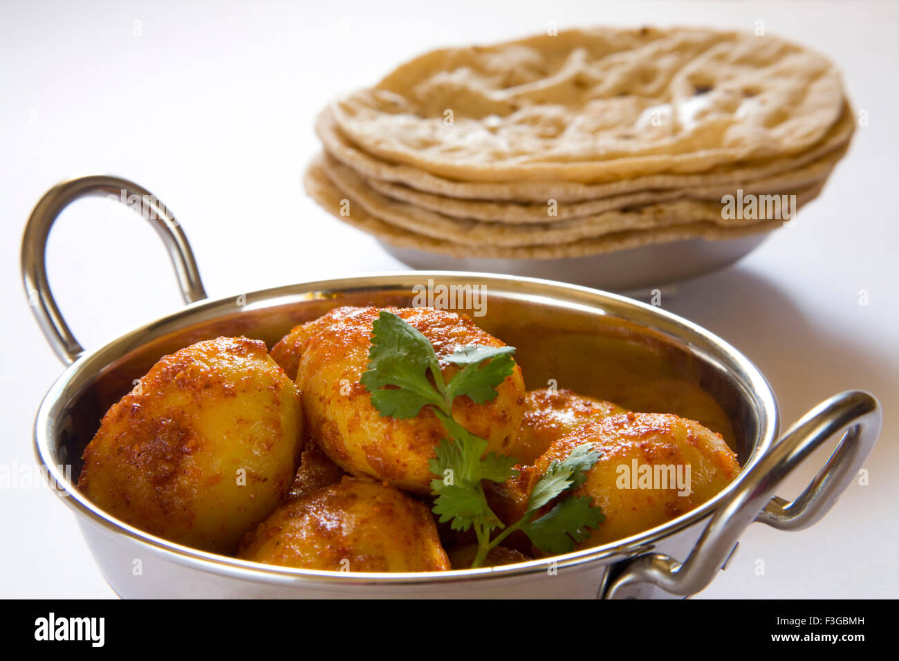 Indian cuisine roti chapatti everyday bread wheat flour coriander