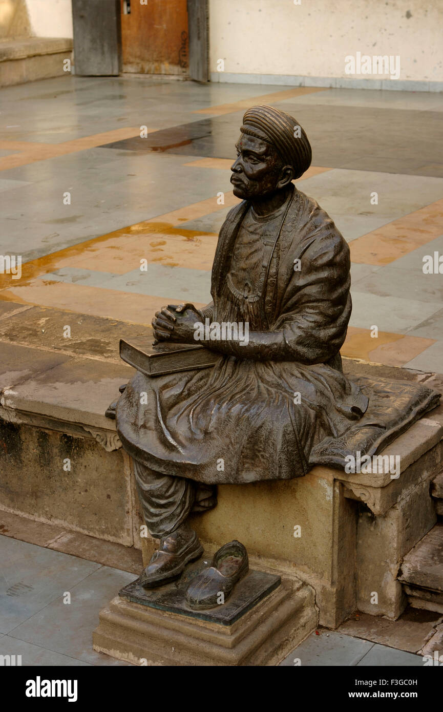 Brass metal statue of Gujarati poet and Reformer Dalpatram ; Ahmedabad ; Gujarat ; India Stock Photo