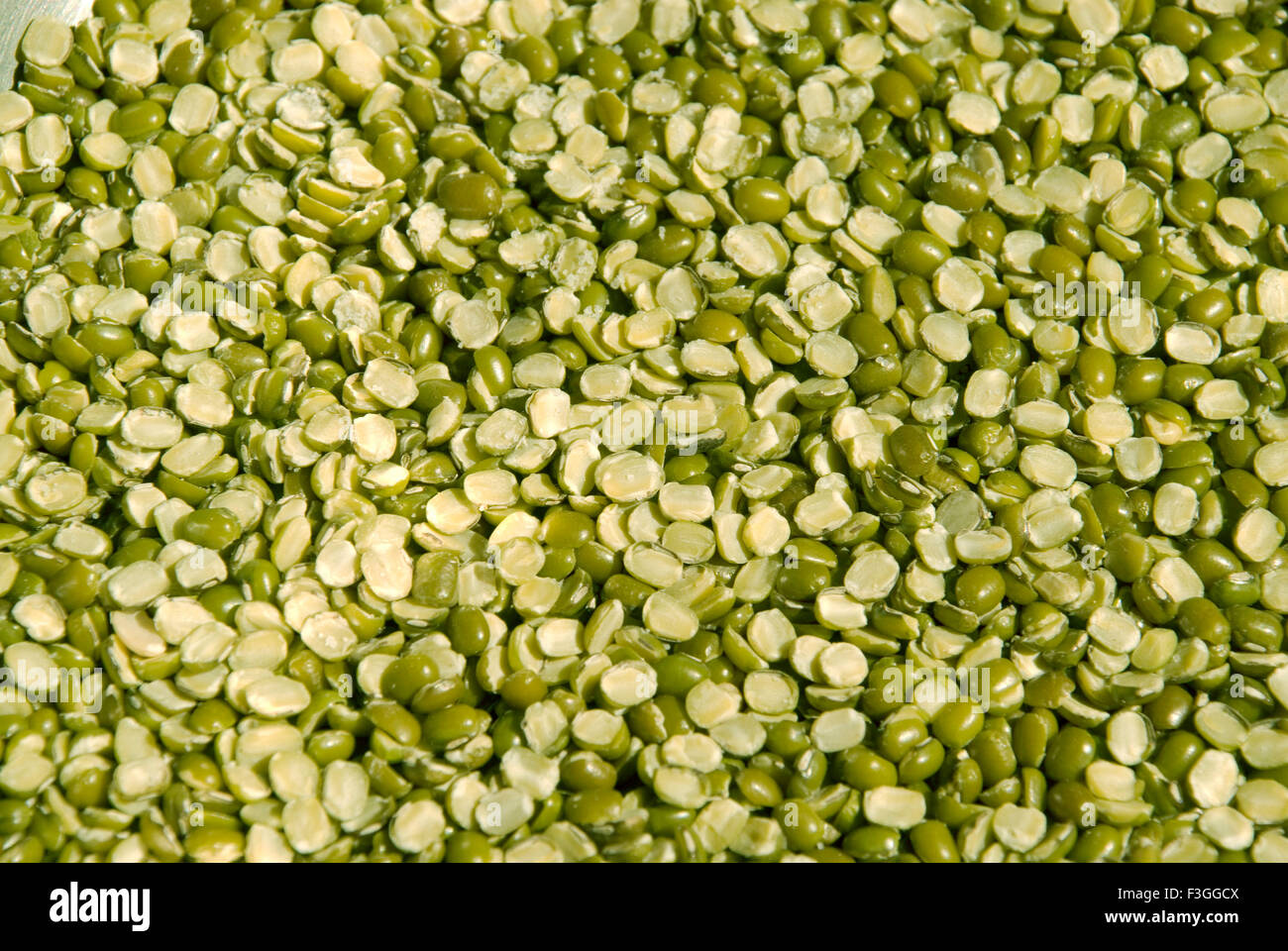 green gram split, moong dal, mung beans, moong, background Stock Photo