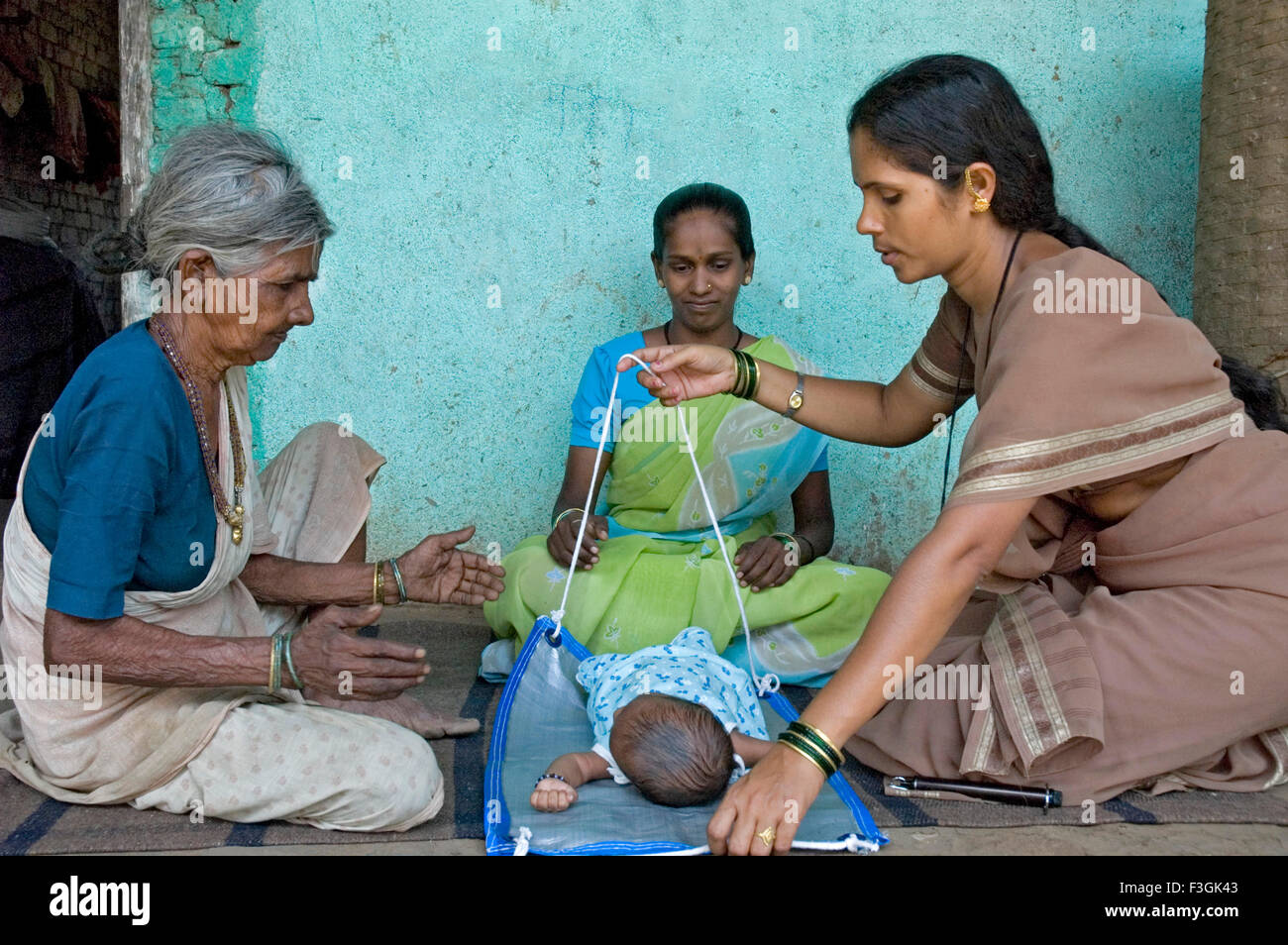 Mother and child store weighing scale