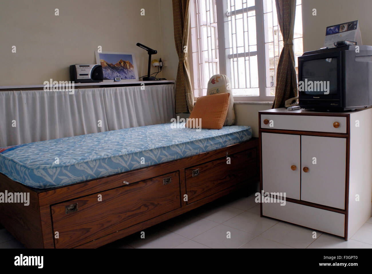 Bedroom, Bombay, Mumbai, Maharashtra, India, Asia Stock Photo Alamy