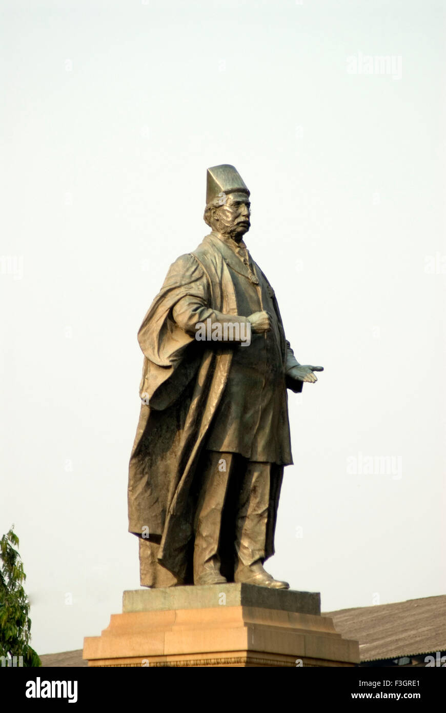 Statue of Sir. Pherozeshah M Mehta at BMC building ; Bombay Mumbai ; Maharashtra ; India Stock Photo