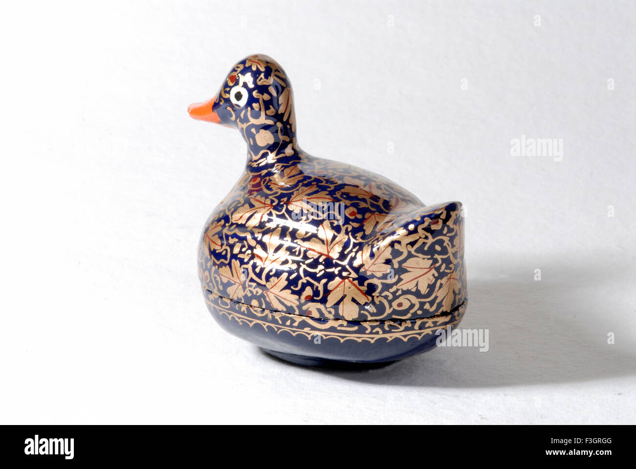 Duck in paper pulp Jammu and Kashmir handicraft Stock Photo