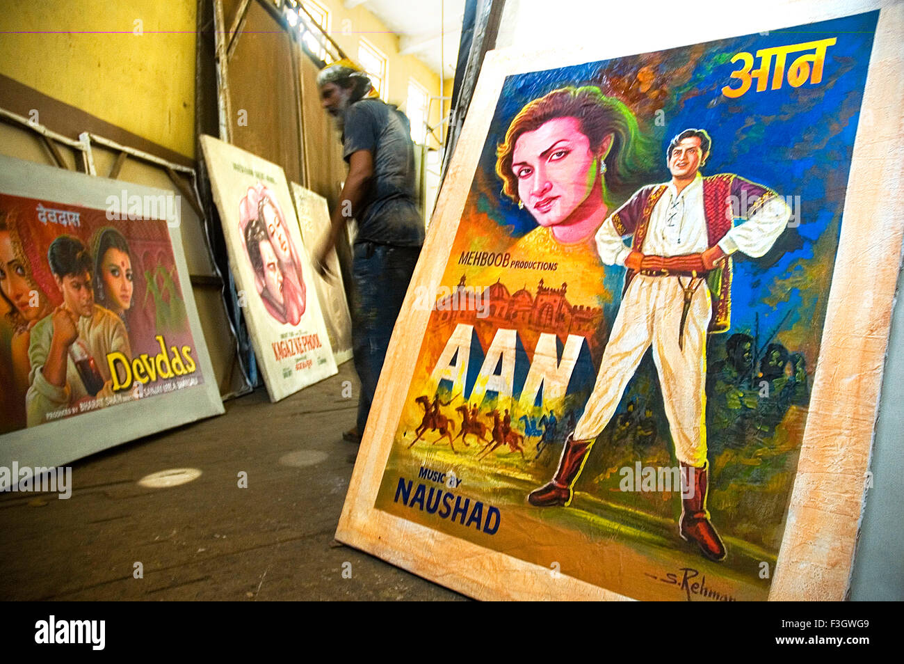 Bollywood poster painter Bombay Mumbai Maharashtra India Stock Photo