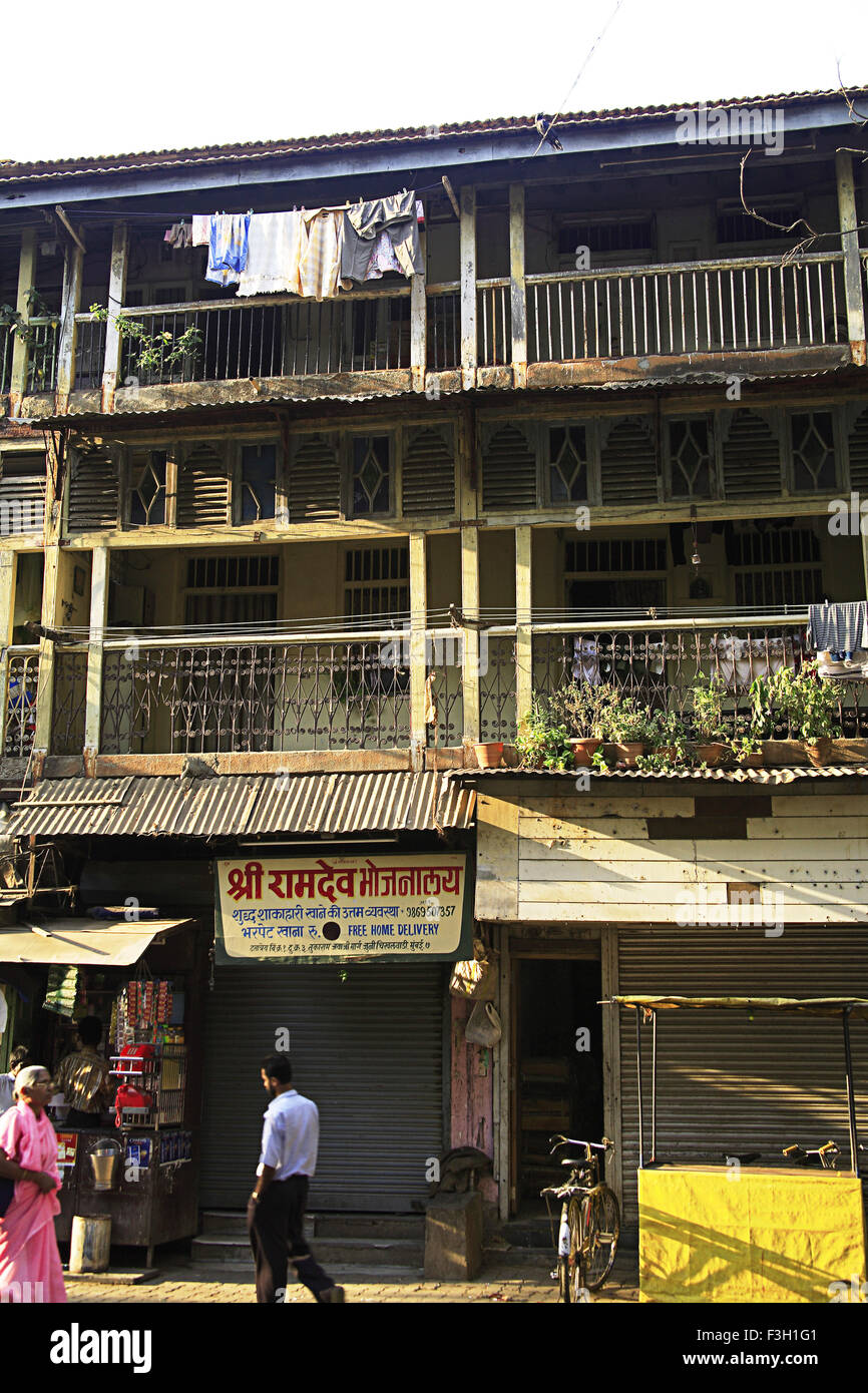 Old Dattatreya chawl mass urban housing ; Tukaram Javji marg ; Grant road ; Bombay now Mumbai ; Maharashtra ; India Stock Photo