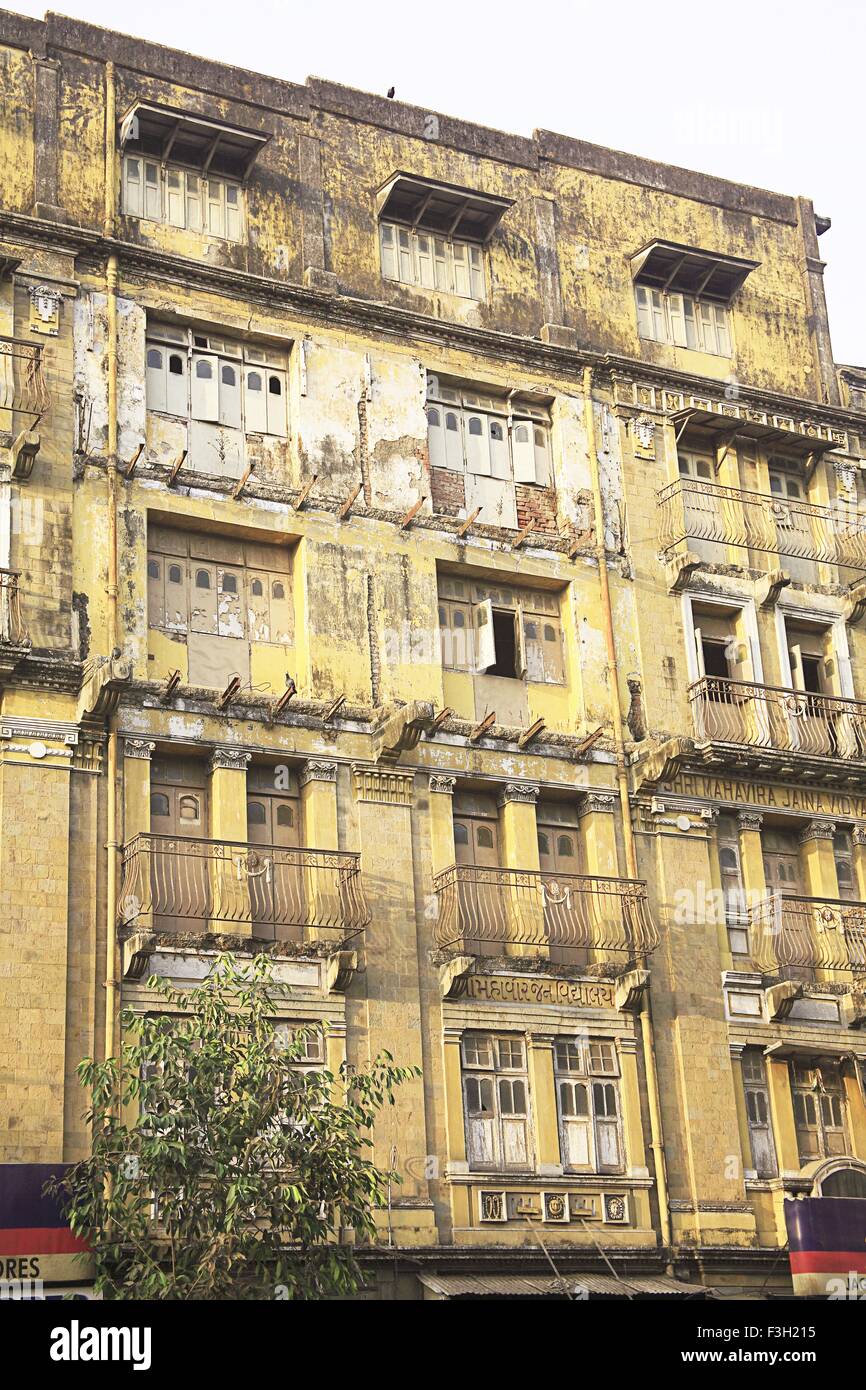 Old building shri mahavira jain vidyalaya school ; August kranti marg ; Grant Road ; Bombay Mumbai ; Maharashtra ; India Stock Photo