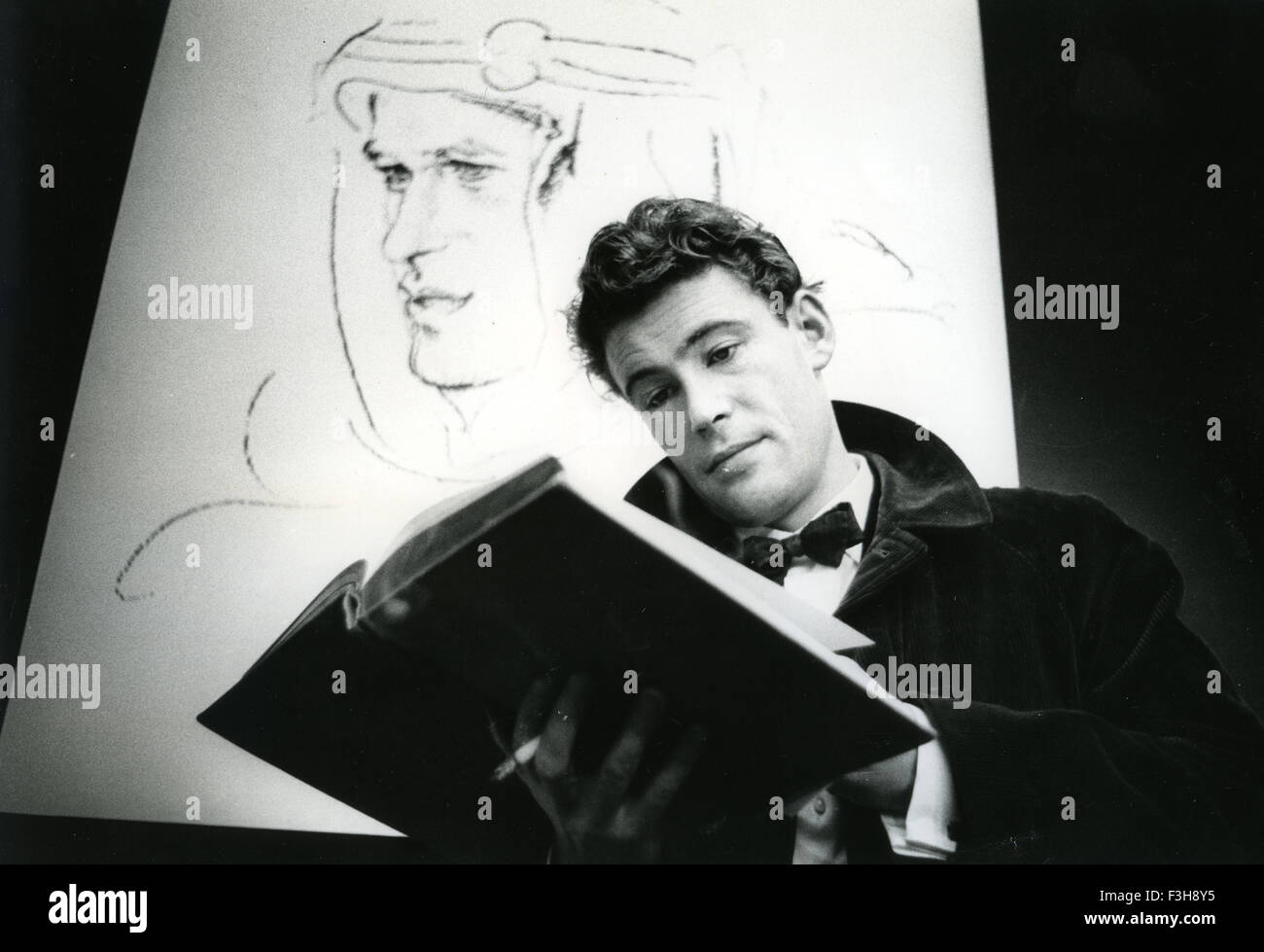 PETER O'TOOLE (1932-2013 UK film and stage actor at his London home in ...