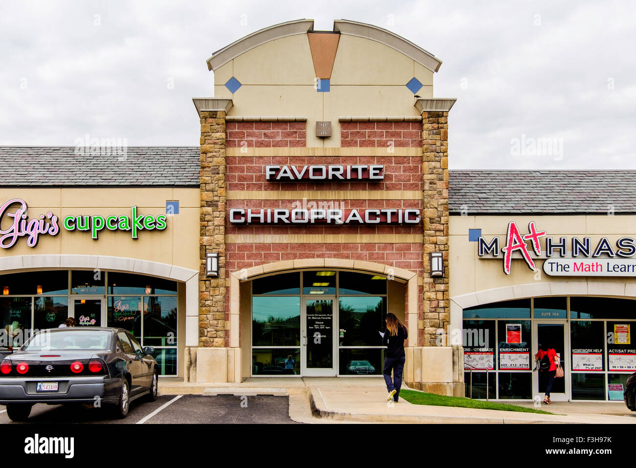 A chiropractic business in a strip mall in Oklahoma City, Oklahoma, USA. Stock Photo