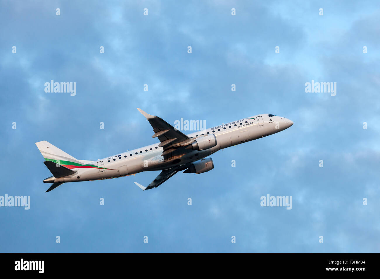 J-Air Embraer ERJ-190