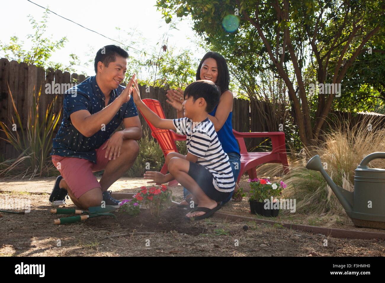 Korean father and son hi-res stock photography and images - Alamy