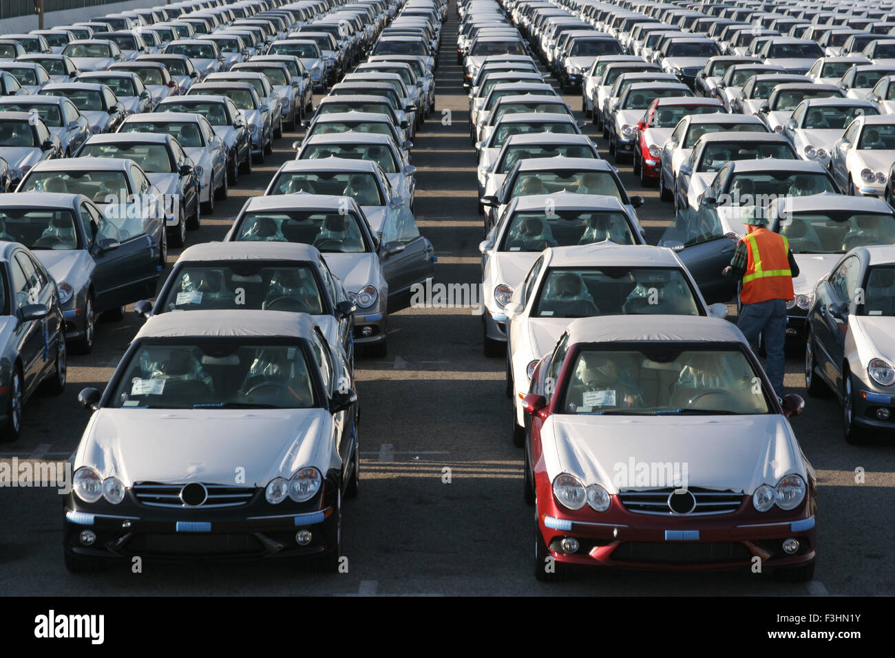 Imported Cars High Resolution Stock Photography and Images Alamy